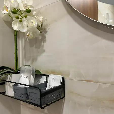 Apartment Leo Free Parking - President Palace Bratislava