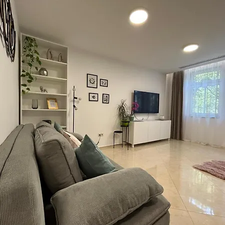 Leo Free Parking - President Palace Apartamento