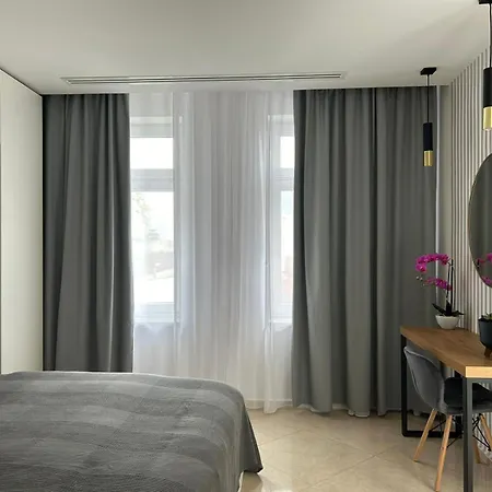 Leo Free Parking - President Palace Apartamento *