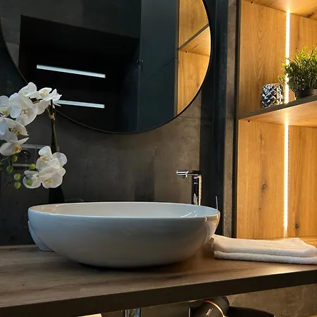 Leo Free Parking - President Palace Apartamento Bratislava