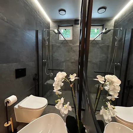 Apartment Leo Free Parking - President Palace Bratislava