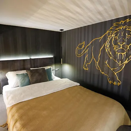 Apartment Leo Free Parking - President Palace