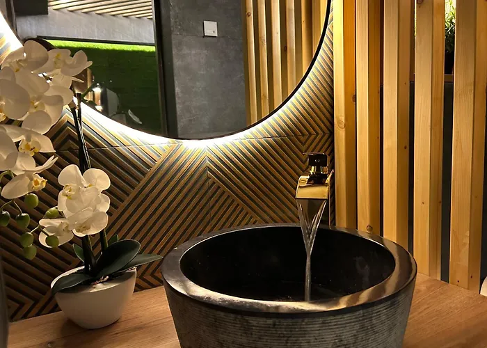 Leo Free Parking - President Palace Apartmán *