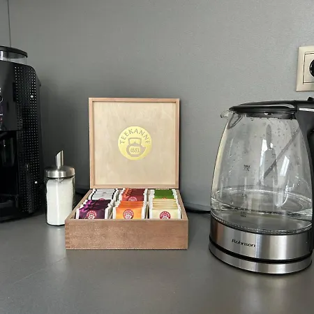 Leo Free Parking - President Palace براتسيلافا