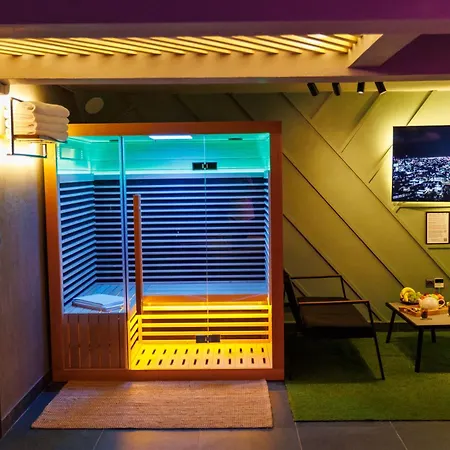 شقة Leo Free Parking - President Palace براتسيلافا